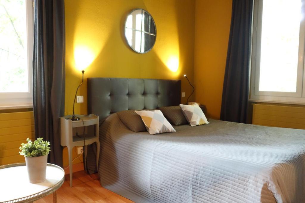 Auberge Bourrelly กาบริแยส ภายนอก รูปภาพ